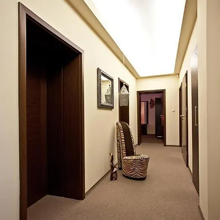 Hostal Oriental House